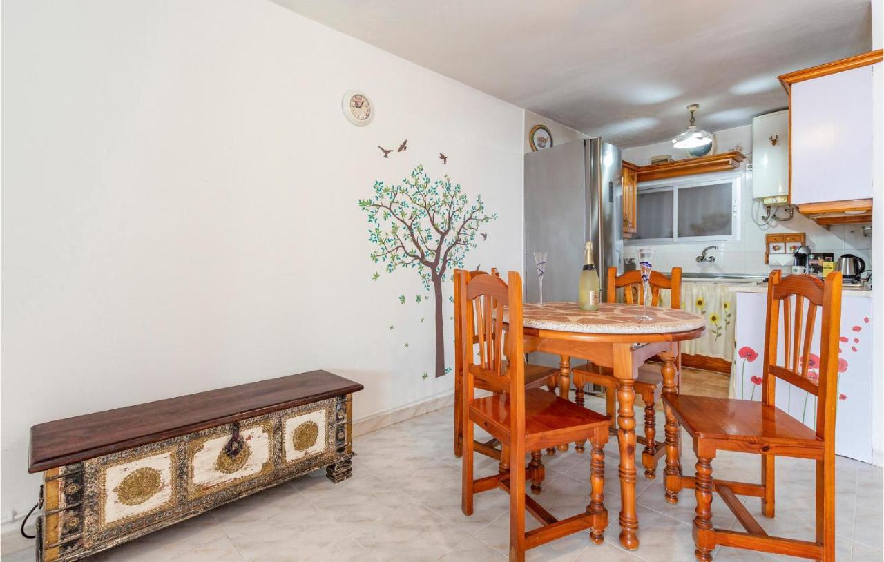 Cozy Apartment In Benalmadena With House Sea View Экстерьер фото